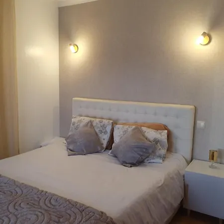 Habitación en casa particular Grace House Belinho