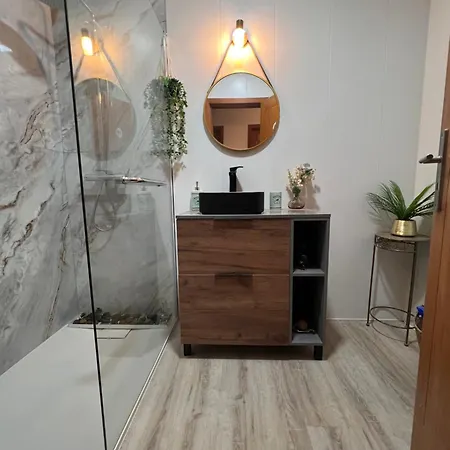 Grace House Privatunterkunft Belinho