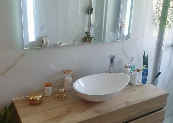 Grace House * Belinho